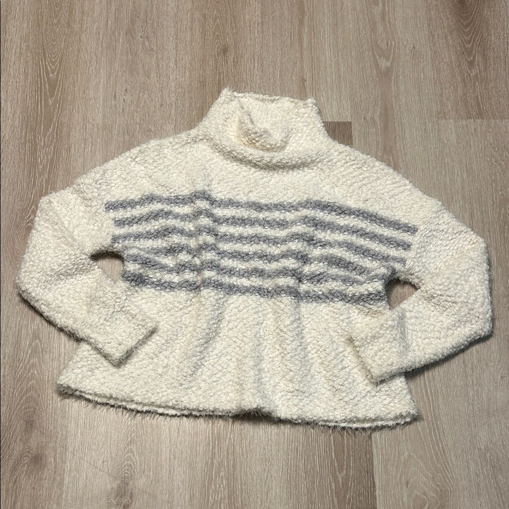 LovesStitch Fuzzy Knit Mock Meck Striped Women's Sweater sz M/L